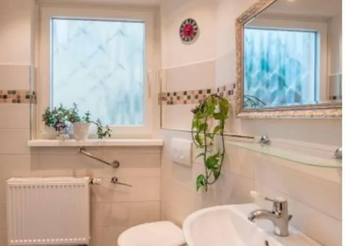 Erdgeschoss Mit Garten Apartamento